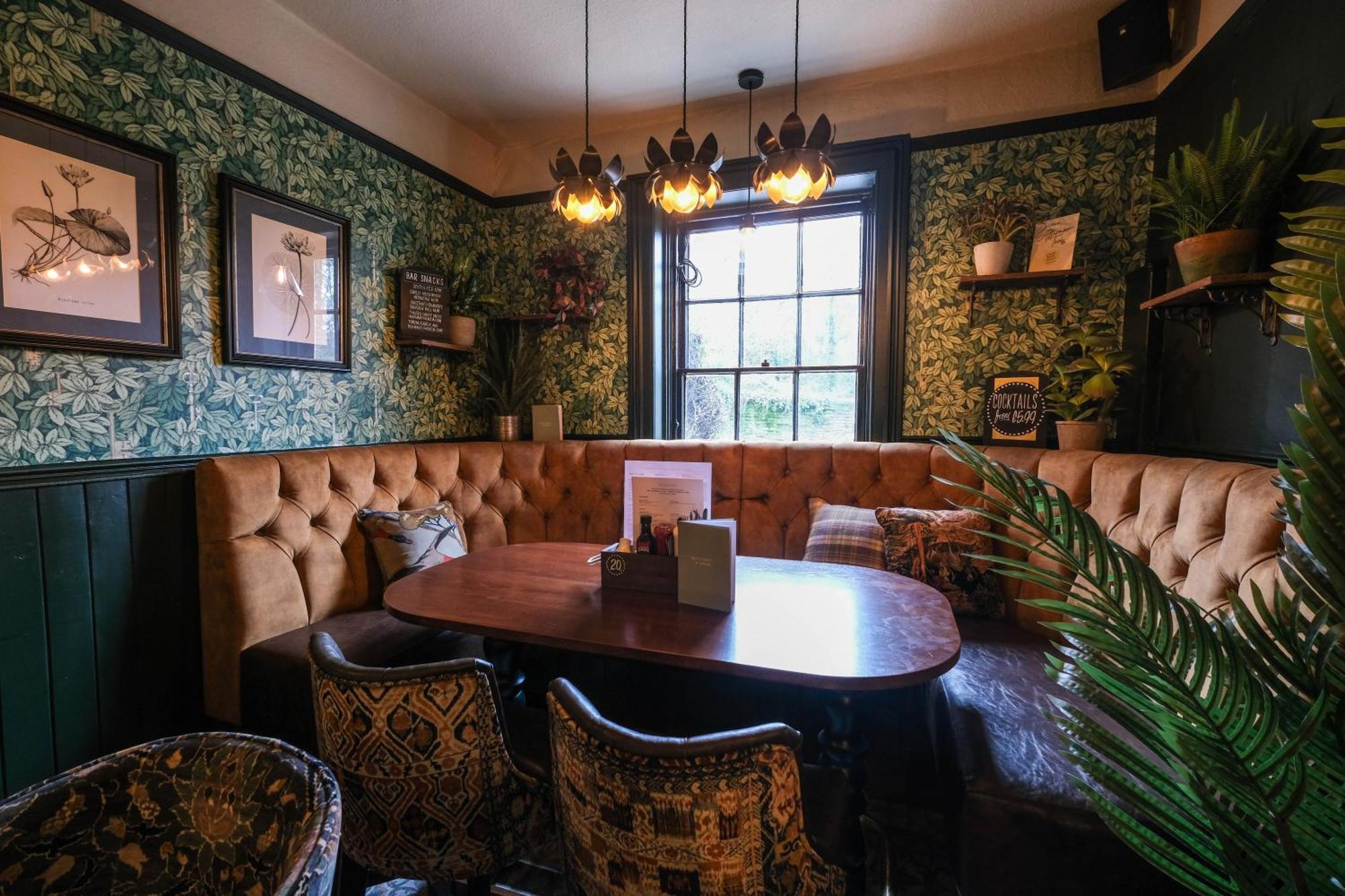 Rockingham Arms By Greene King Inns Wentworth  Exterior foto
